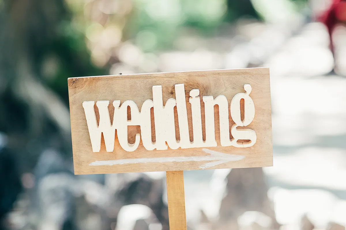 5 Wedding Photo Booth Ideas for Your Summer Celebration — Captured Celebrations Los Angeles photo booth blog