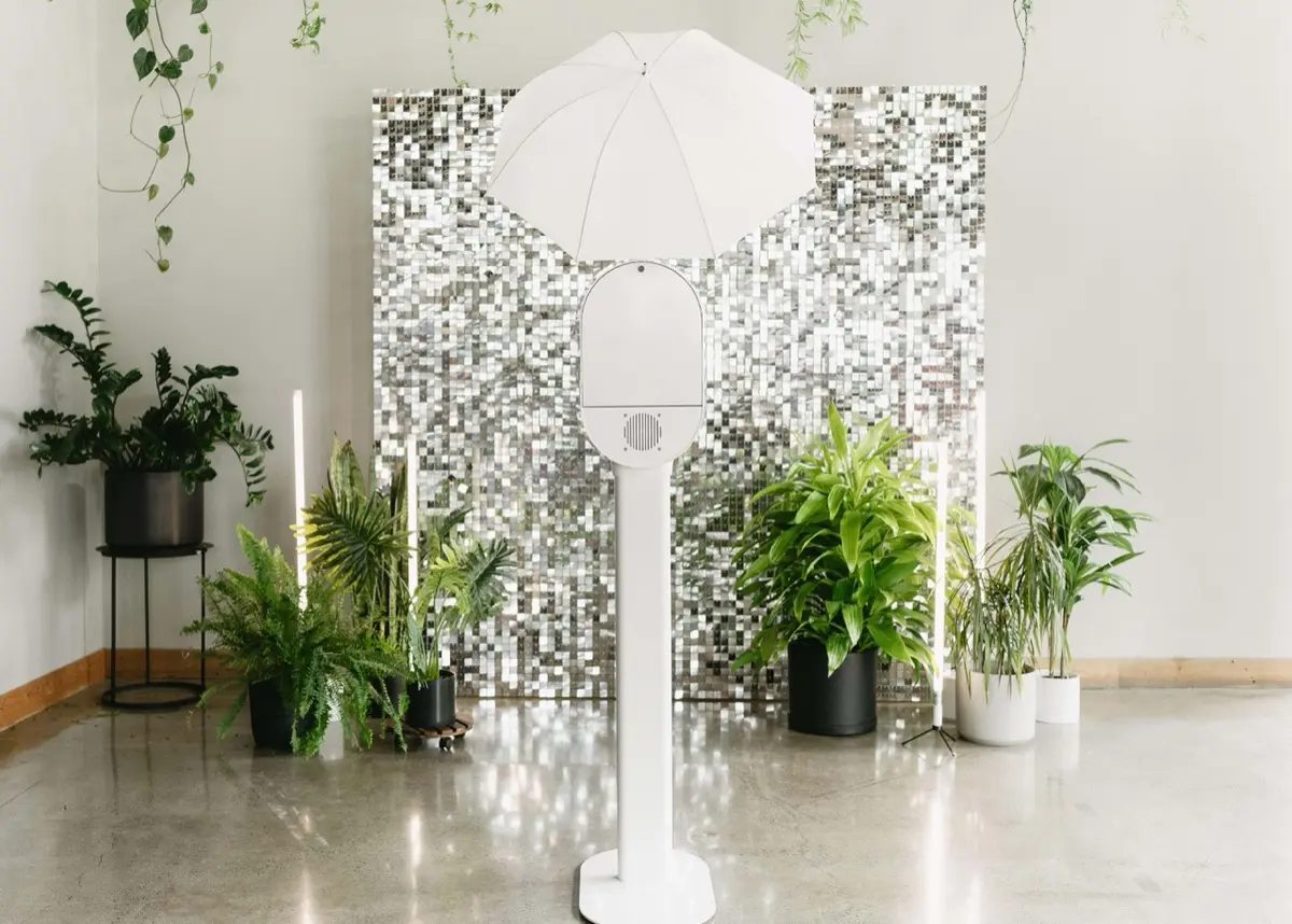 Photo booth rental in the San Fernando Valley, Los Angeles