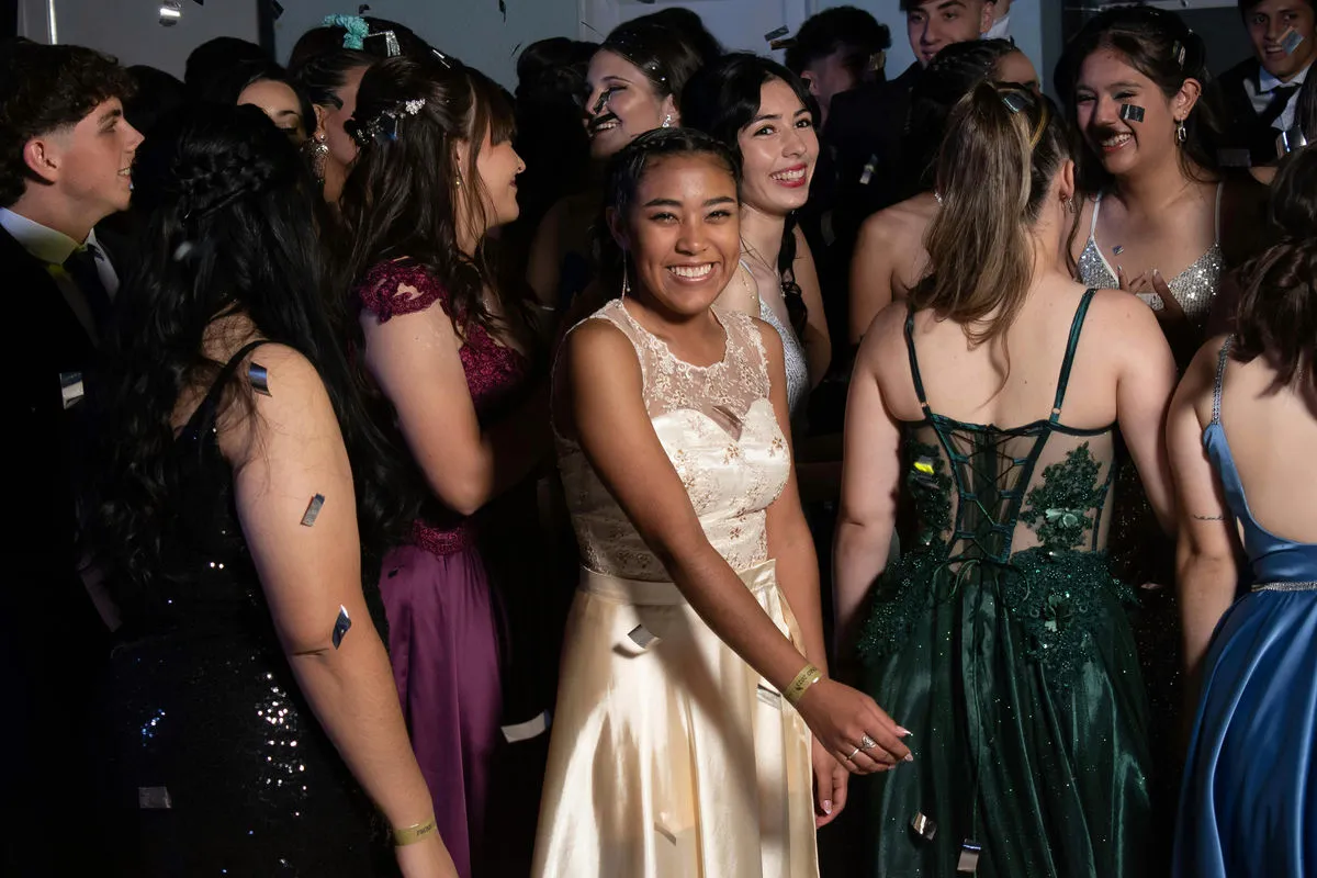 Drop-off photo booth prom night rental Los Angeles
