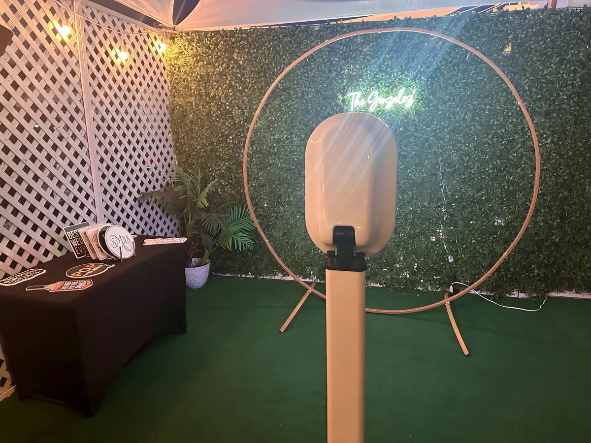 Photobooth at the Violet Cactus