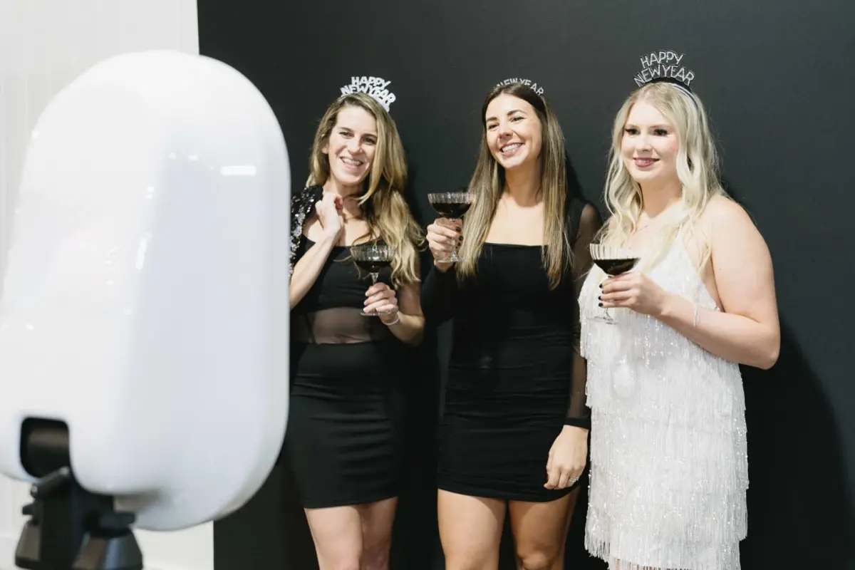 NYE spotlight photo booth with sparkle and elegance